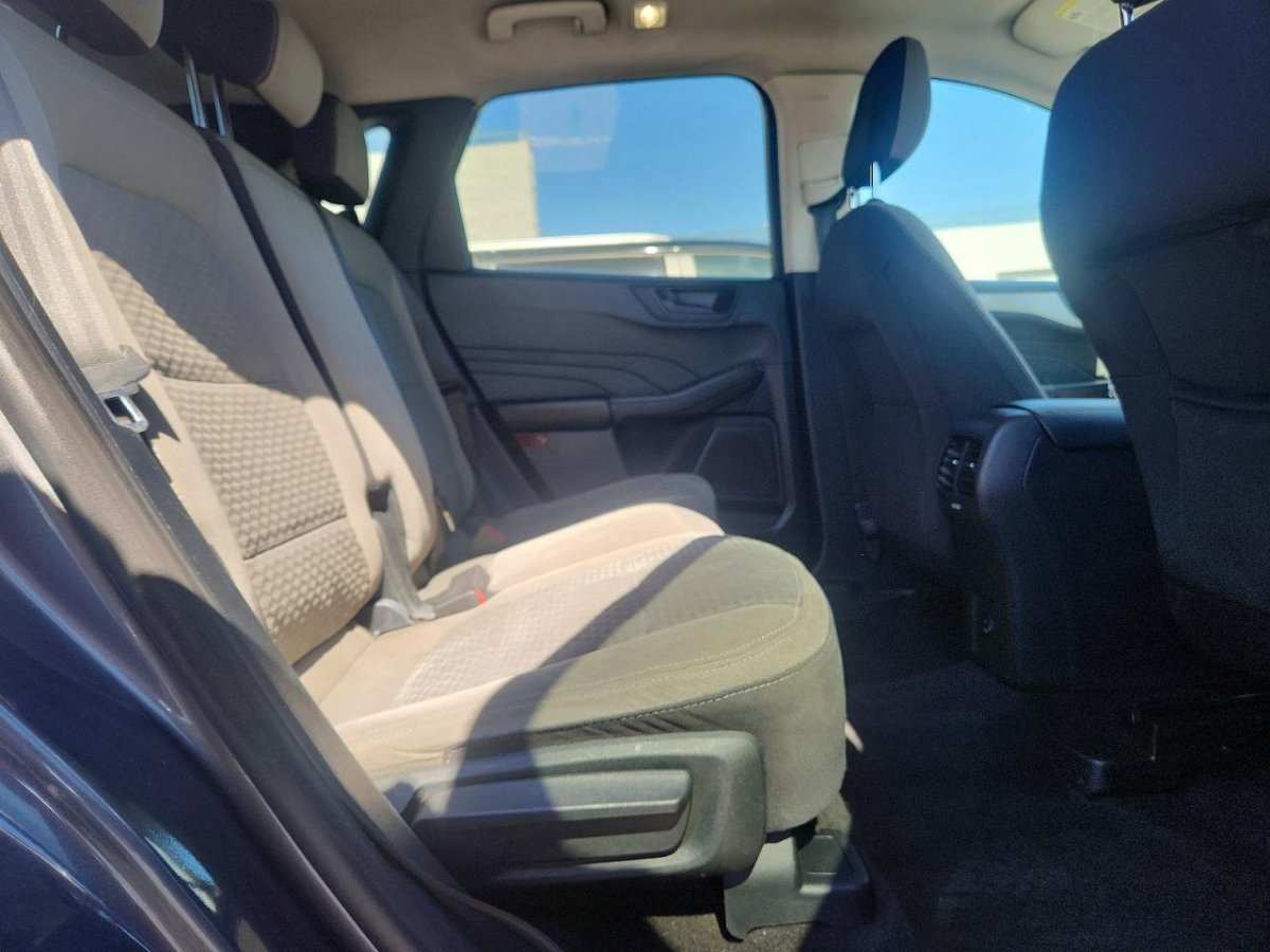 Ford ESCAPE HYBRID SE