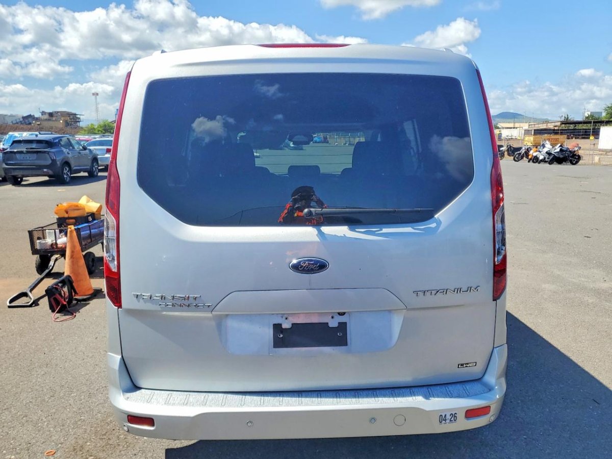 Ford CONNECT TITANIUM