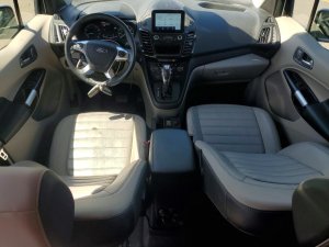 Ford CONNECT TITANIUM