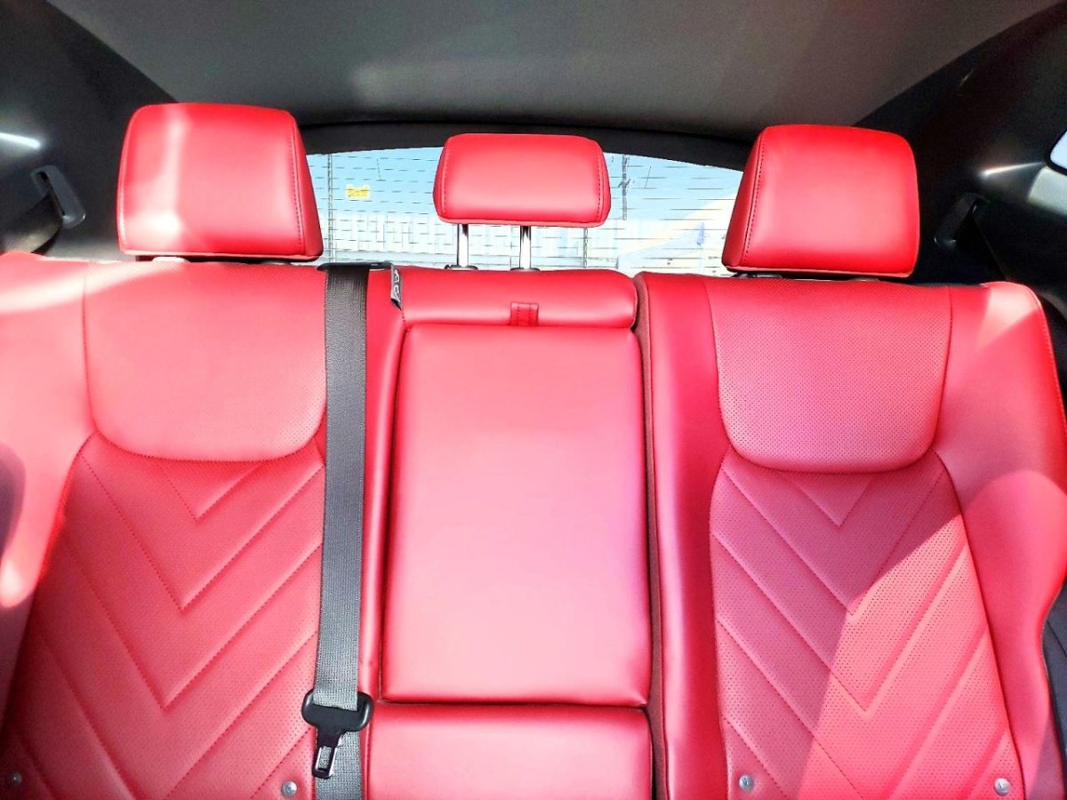 Lexus NX 450H+ BASE