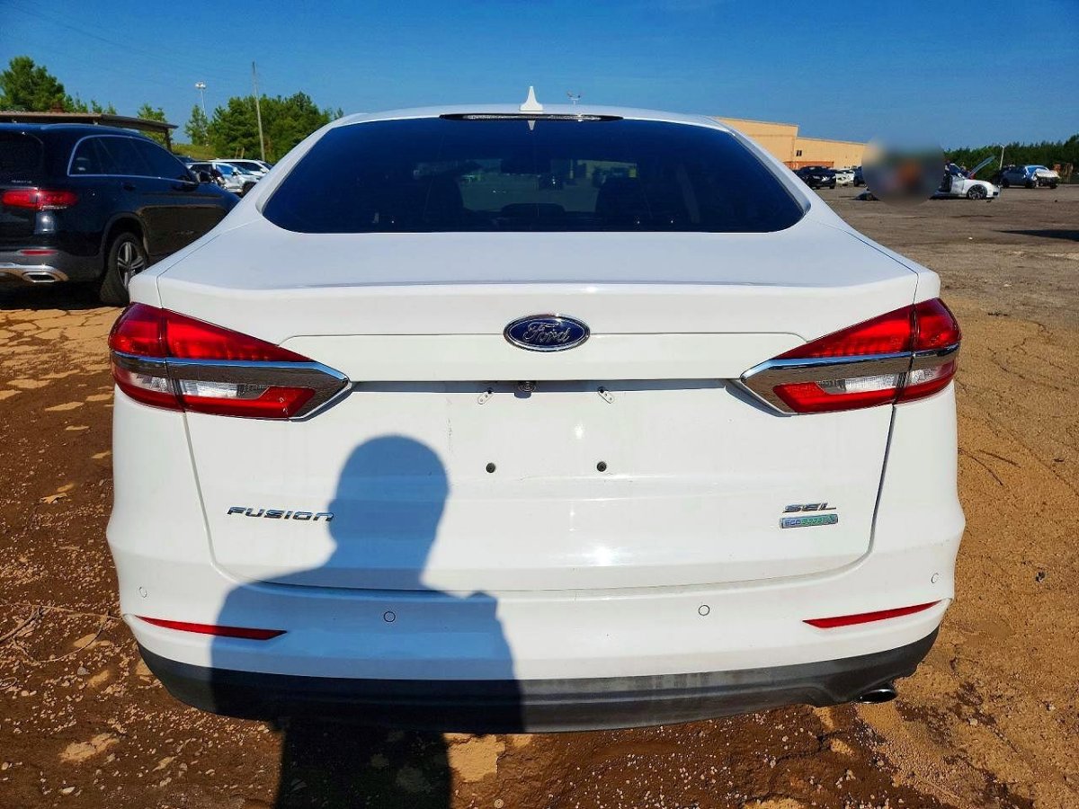 Ford FUSION SEL