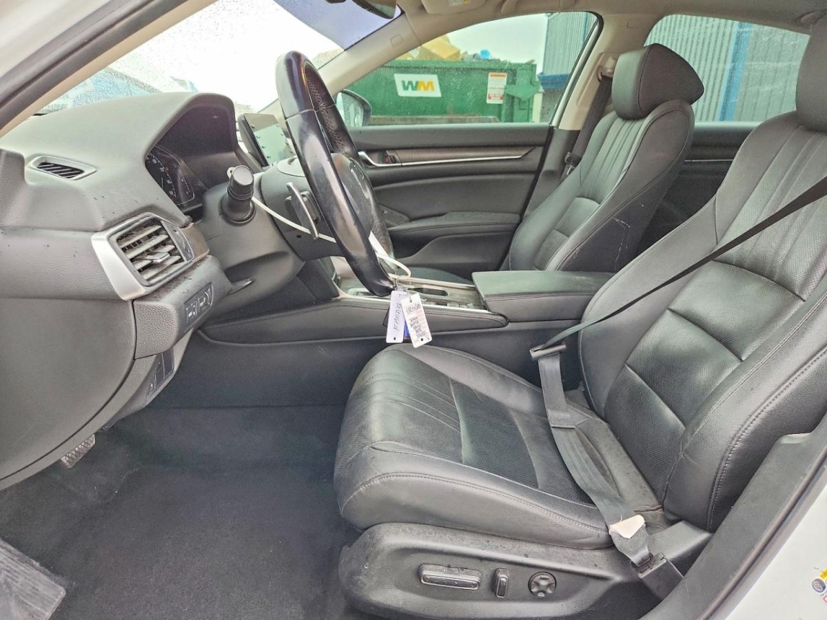 Honda ACCORD TOURING HYBRID