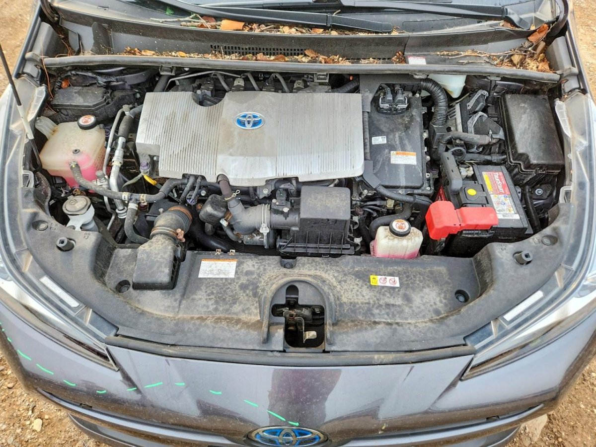Toyota  PRIUS XLE AWD-E