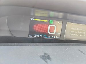 Toyota  PRIUS XLE AWD-E