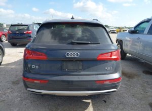 Audi Q5 2.0T PREMIUM/2.0T TECH PREMIUM