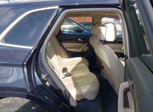 Audi Q5 2.0T PREMIUM/2.0T TECH PREMIUM