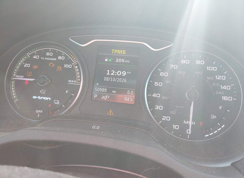 Audi A3, E-Tron 1.4T Premium/1.4T Tech Premium