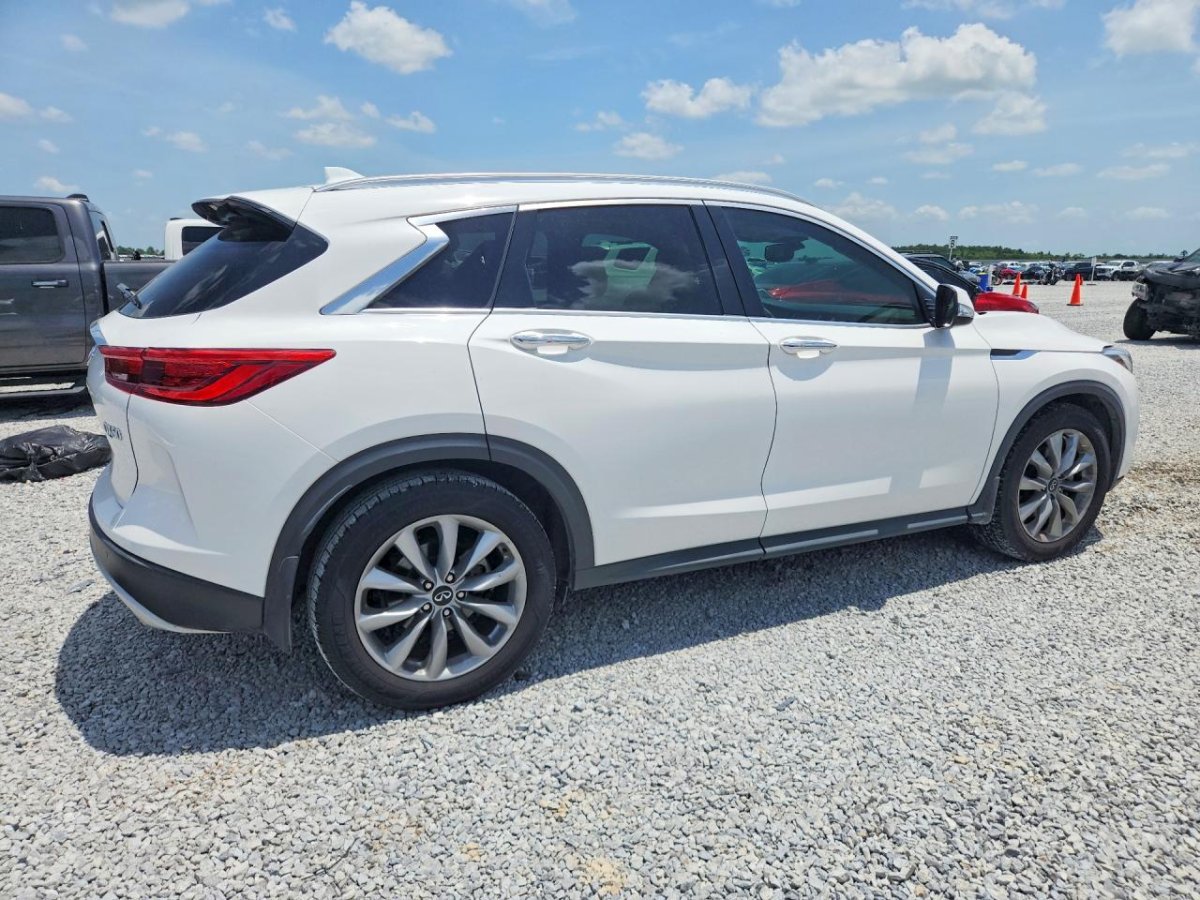 Infiniti QX50 LUXE