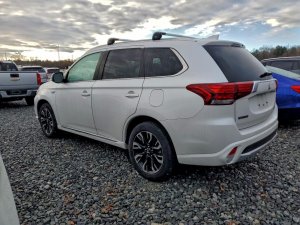 Mitsubishi 2018 Mitsubishi Outlander, SE