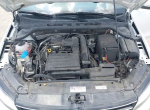 Volkswagen JETTA 1.4T SE