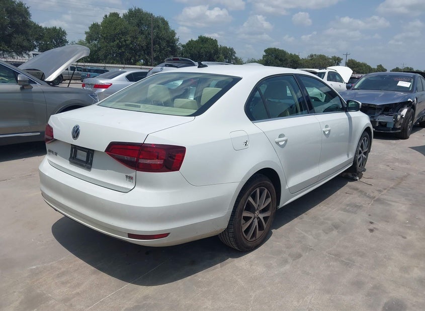 Volkswagen JETTA 1.4T SE