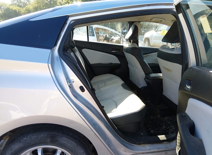 Toyota Prius, Xle
