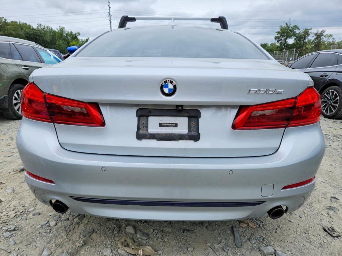 BMW  5 Series, 530XE