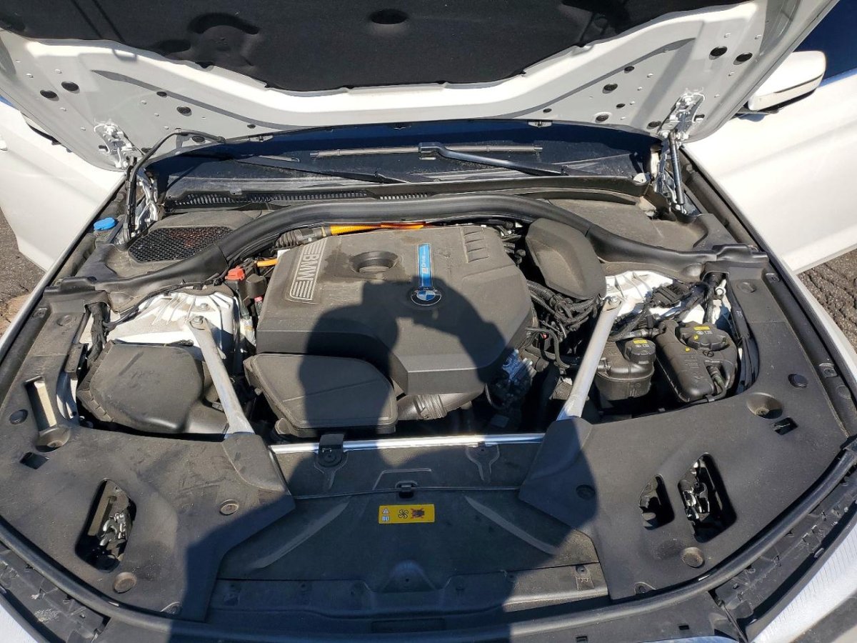 BMW 5 Series, 530XE