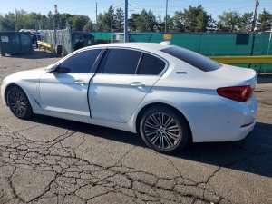 BMW 5 Series, 530XE