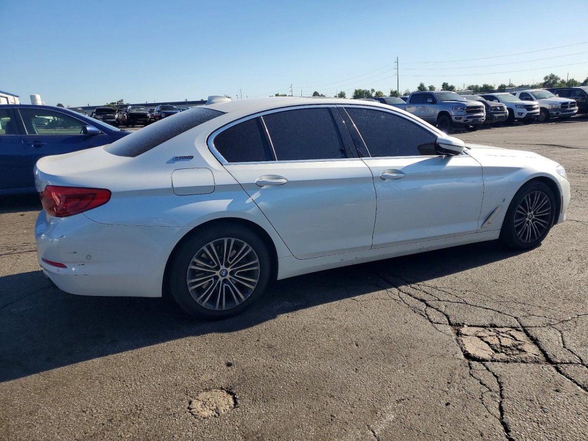 BMW 5 Series, 530XE