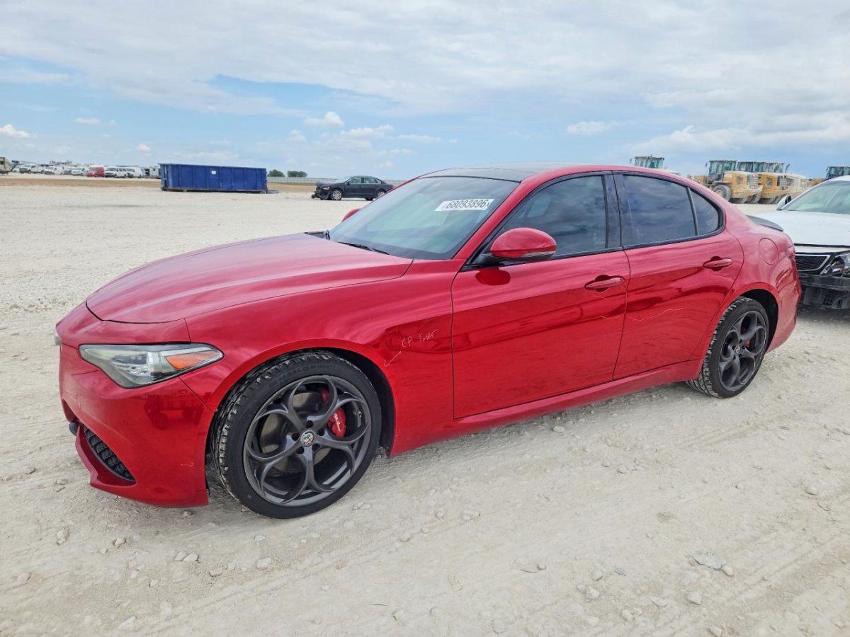 Alfa Romeo Giulia, Ti Q4