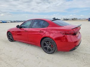 Alfa Romeo Giulia, Ti Q4