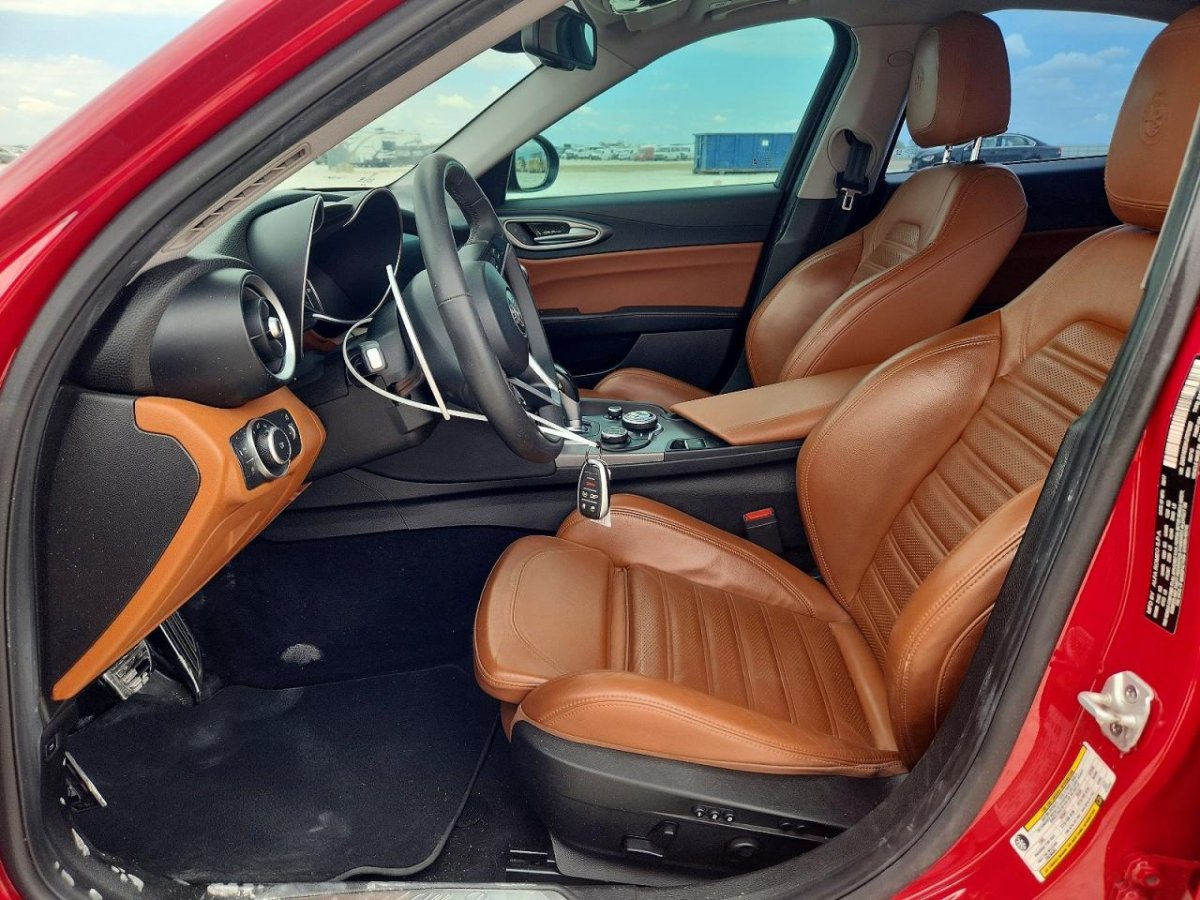 Alfa Romeo Giulia, Ti Q4