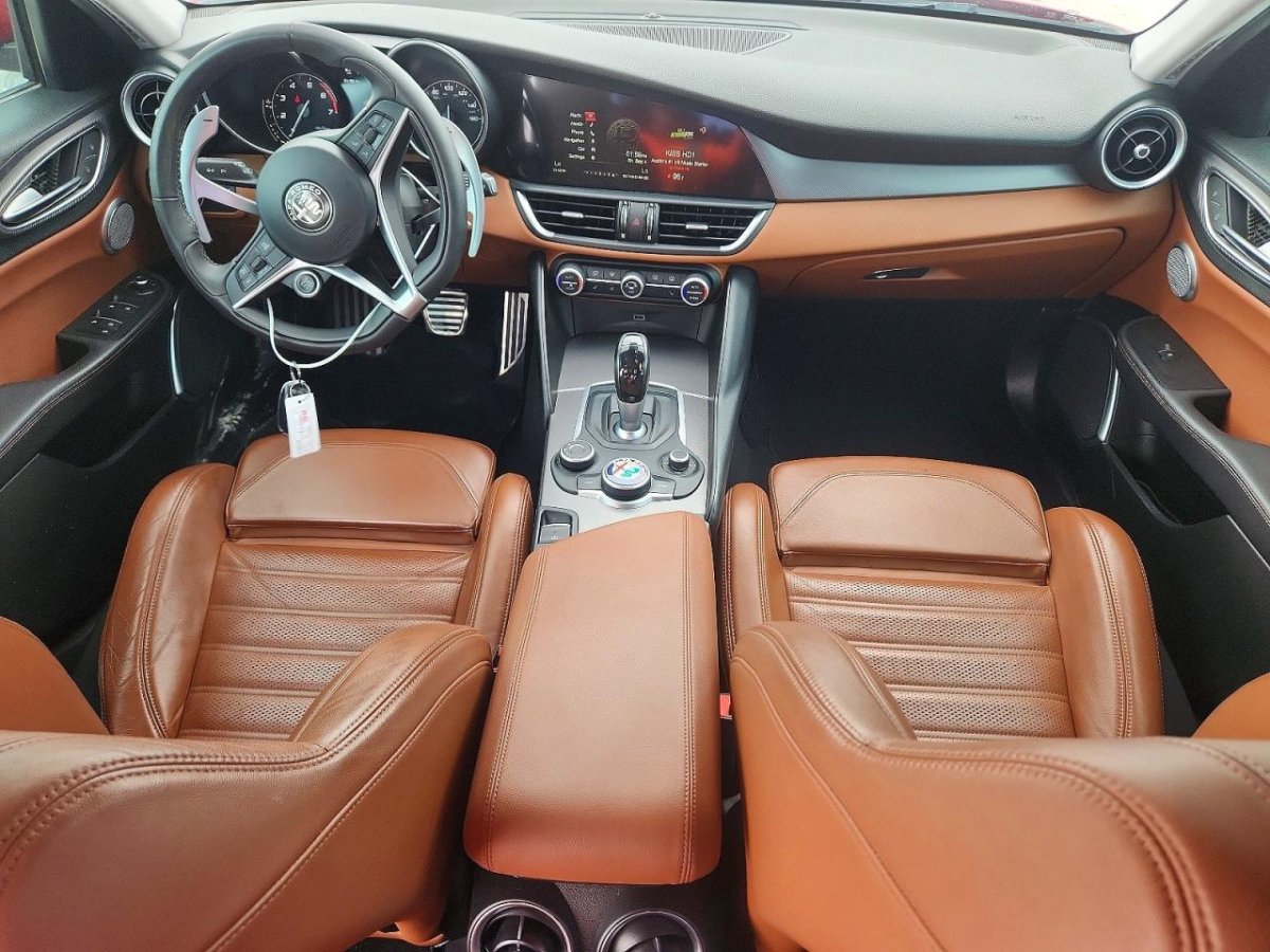 Alfa Romeo Giulia, Ti Q4