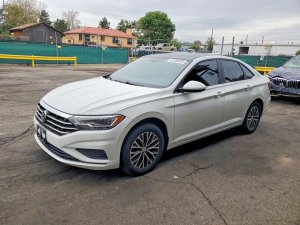 Volkswagen Jetta, S