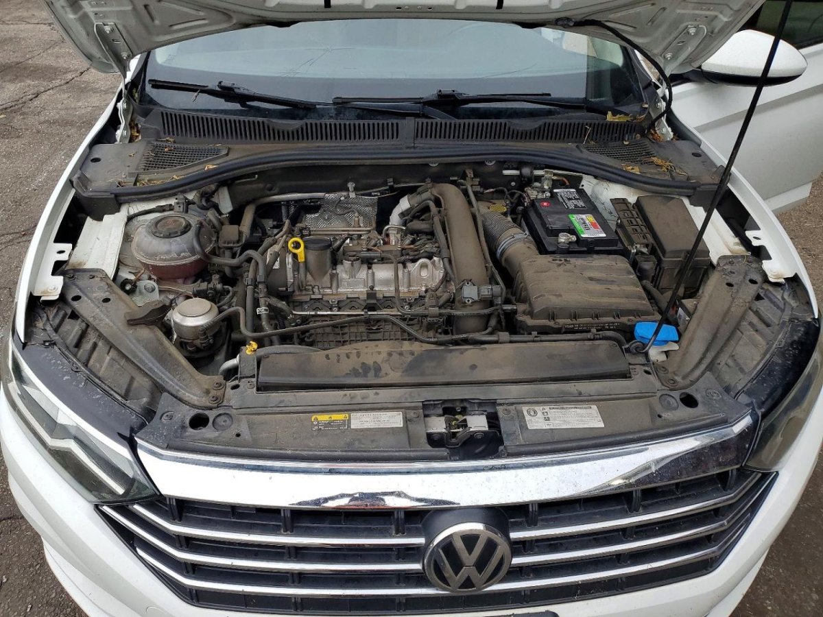 Volkswagen Jetta, S