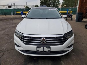 Volkswagen Jetta, S