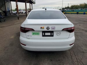 Volkswagen Jetta, S