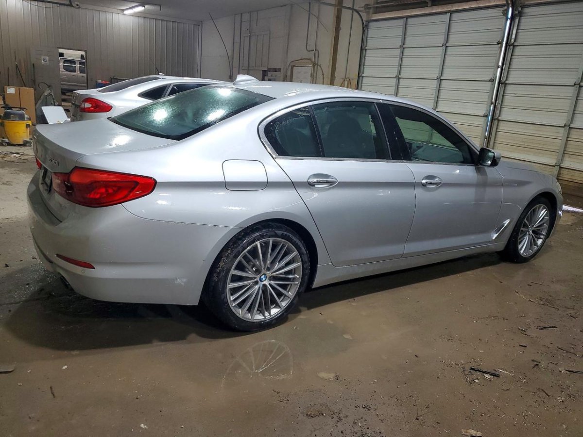 BMW 5 Series, 530 XI