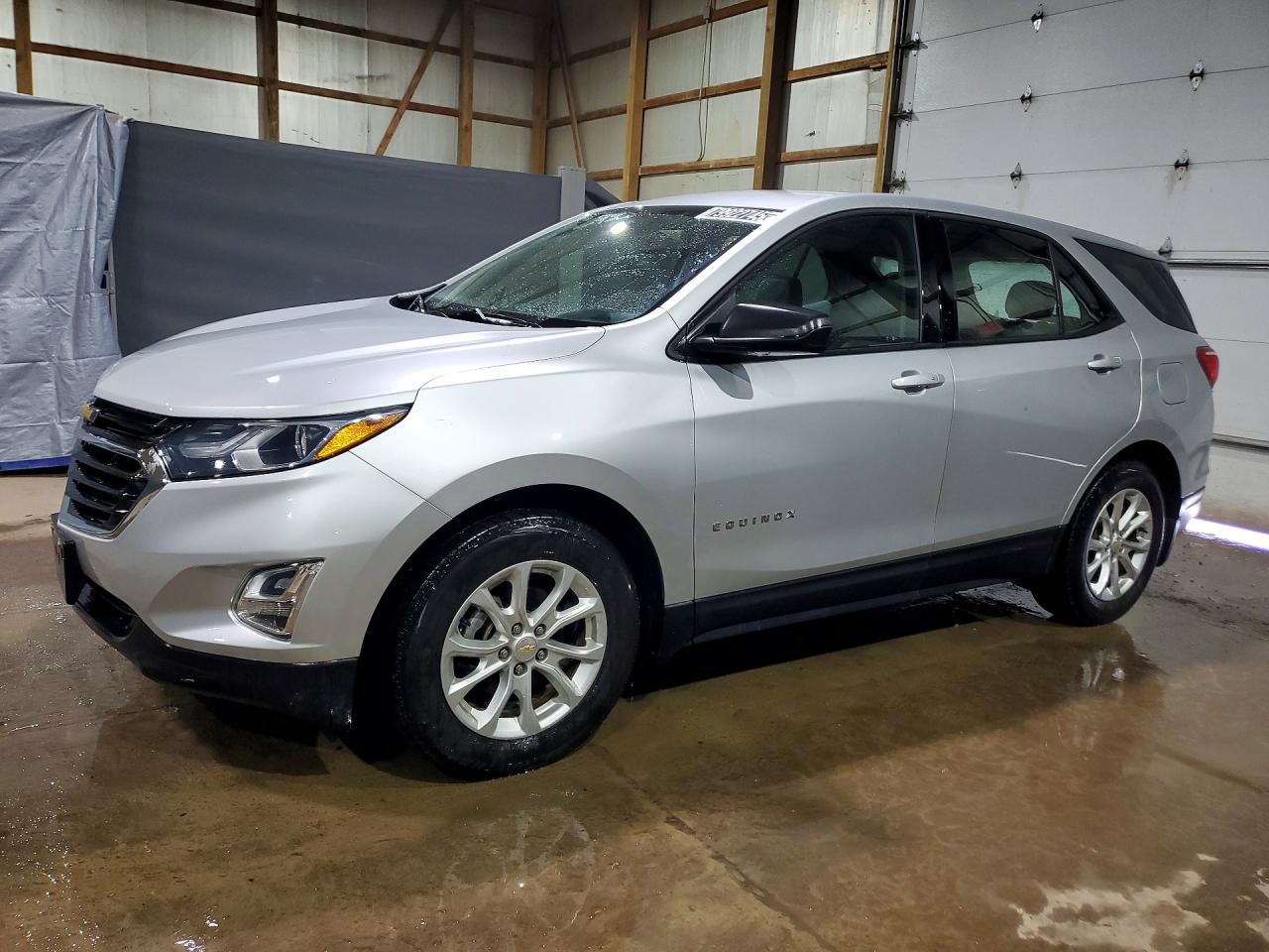 Chevrolet Equinox, LS