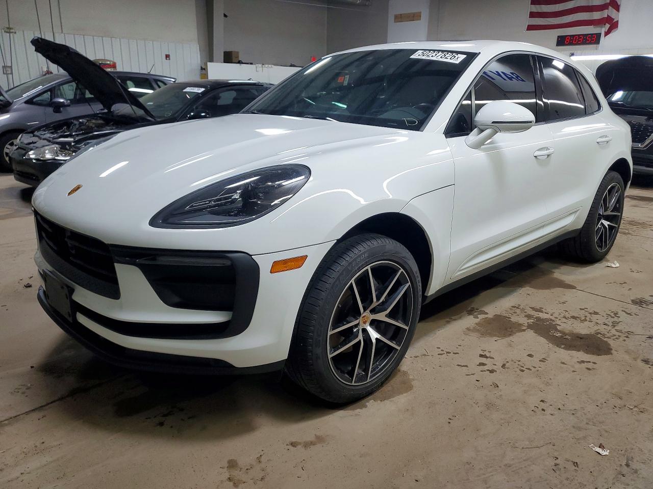 Porsche MACAN BASE