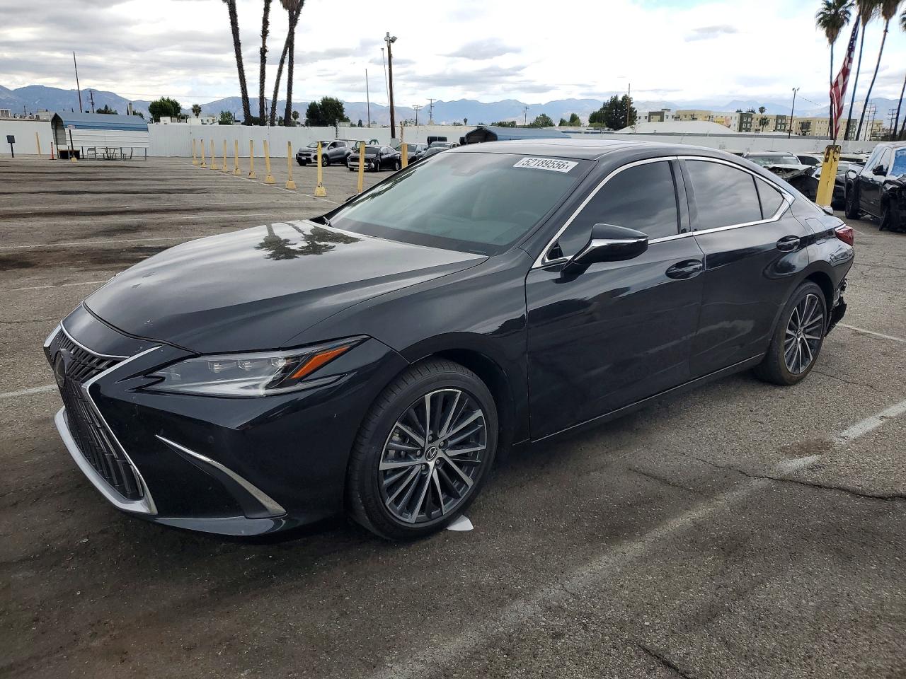 Lexus ES 300H BASE