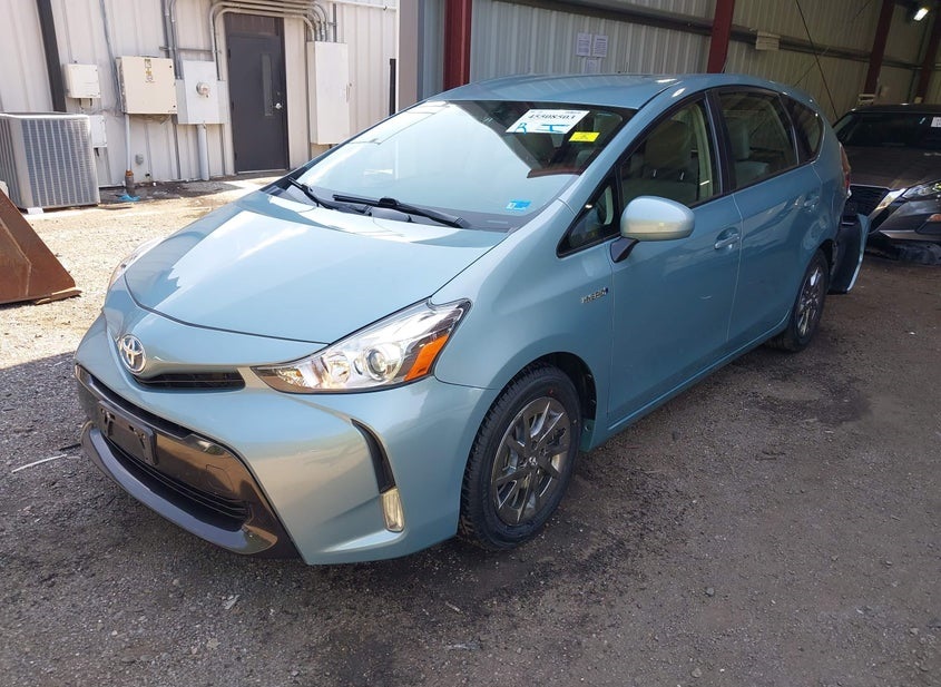 Toyota PRIUS V FOUR