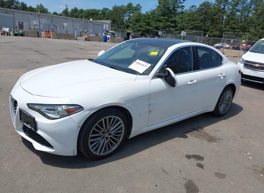 Alfa Romeo Giulia, Ti Lusso Awd