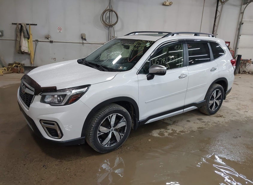 Subaru Forester, Touring