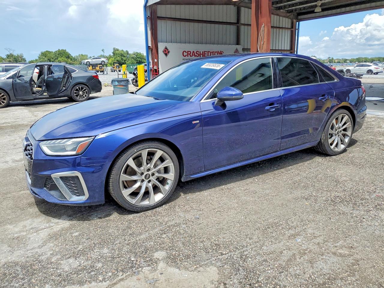 Audi A4 PREMIUM PLUS 45